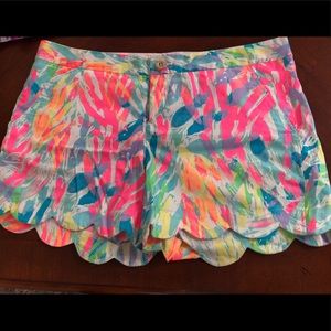 Lily Pulitzer Scallop Shorts